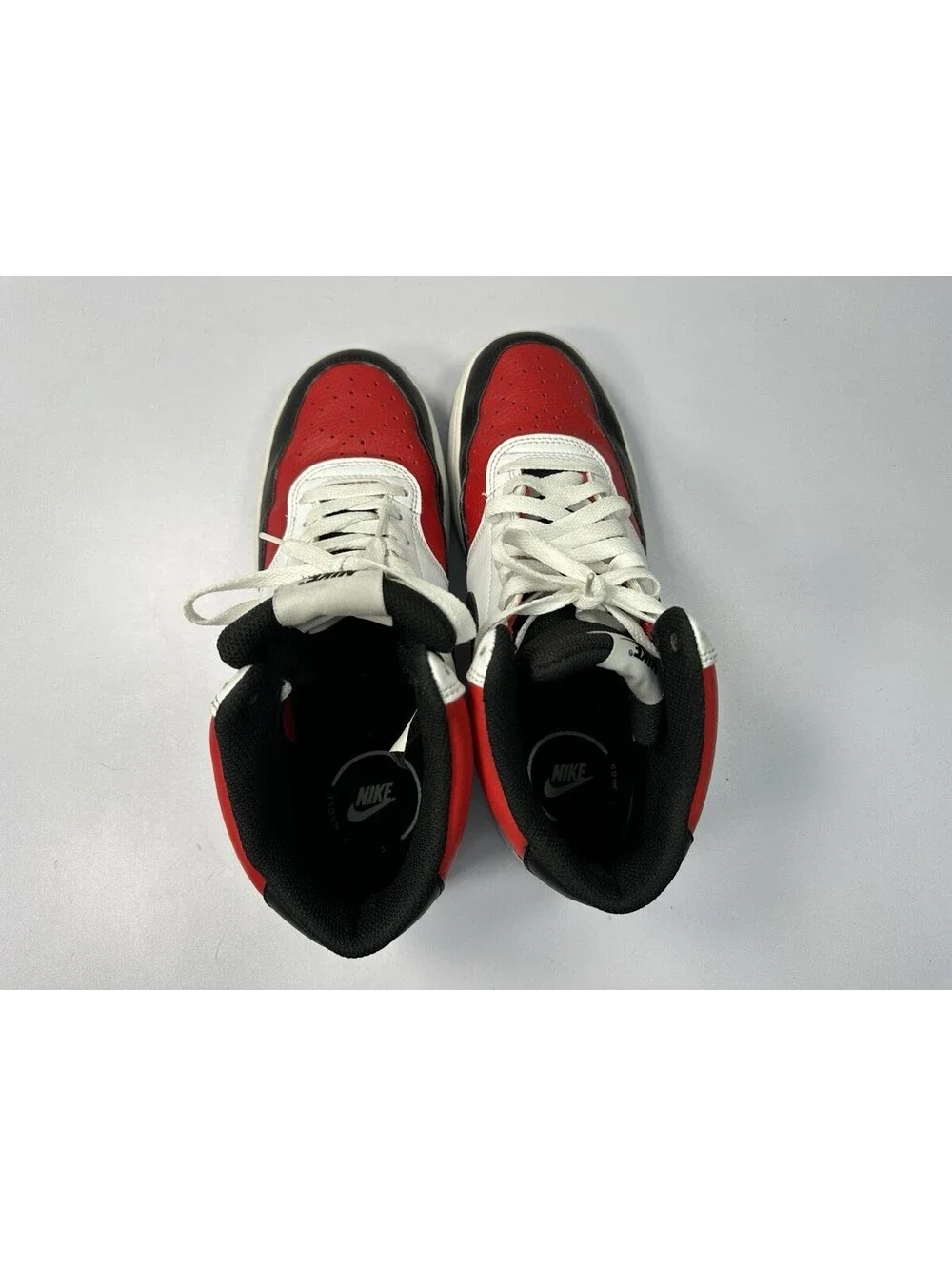 Nike Court Vision Mid DM1186-600 Men’s Size 9.5 White Black Red High Top Shoes